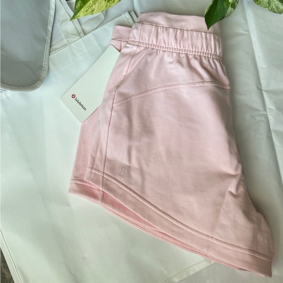 Lululemon Strawberry Milkshake Inner Glow High Rise 3” Short - Picture 8 of 8